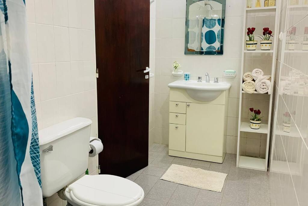Alojatecarlospaz Hermoso&completo Dpto A Pasos Del Río Y Parrillas Apartamento Villa Carlos Paz